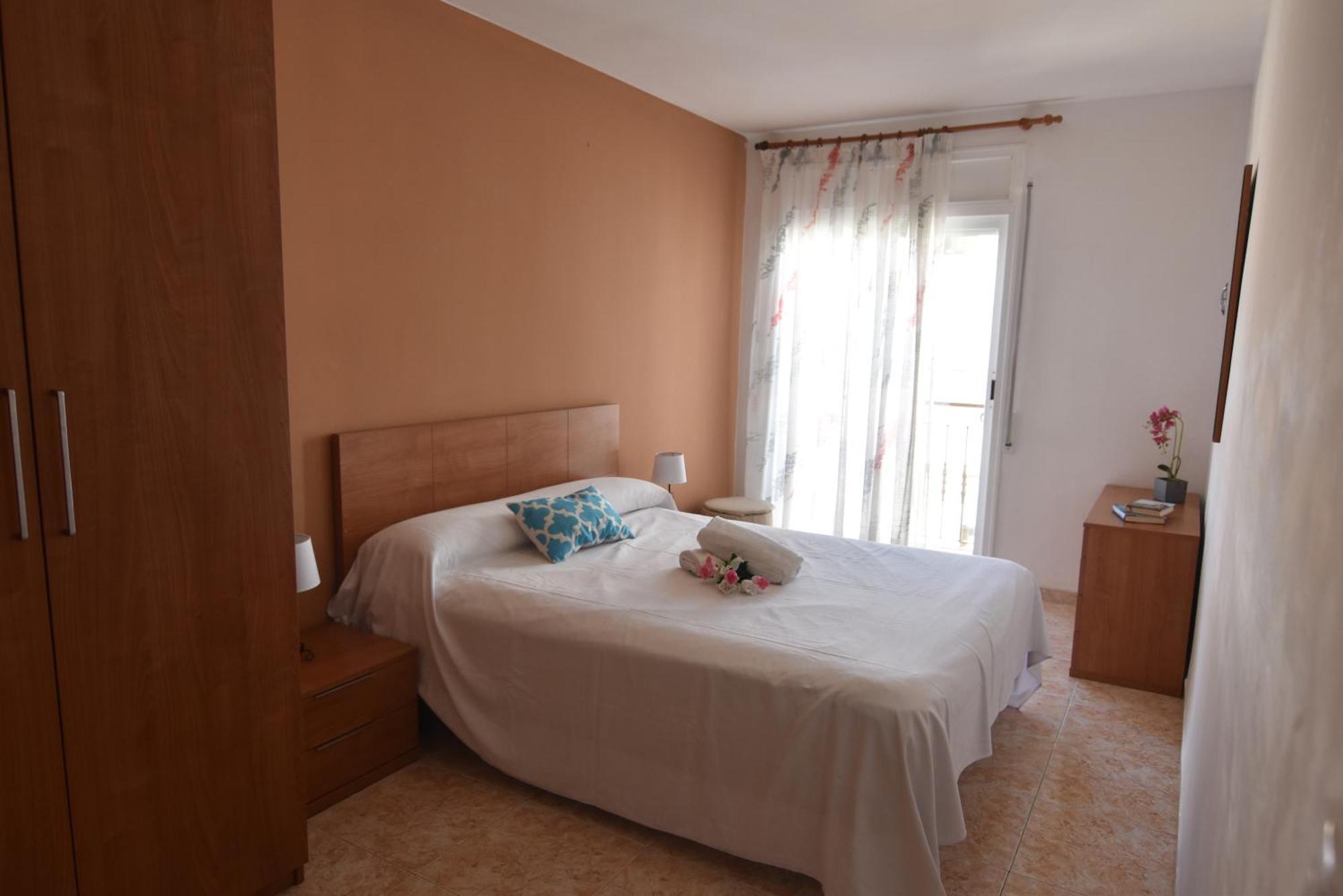 Rnet - Lluis Companys Roses Apartment ภายนอก รูปภาพ
